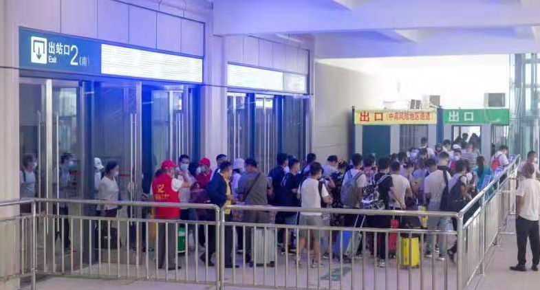 搭乘“高铁快车”,跑出“阳新速度”武九客专阳新南站房开通运营