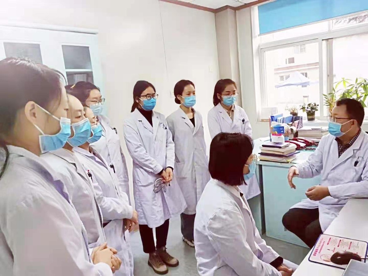 梅道启:破解神经密码 守护生命健康