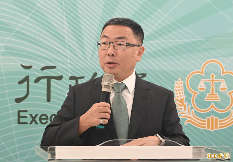 台湾高等检察署与内政部警政署共同办理「侦破台人赴印尼跨境诈欺及拦阻偷渡潜逃案」成果记者会,行政院政务委员林明昕致词。(记者王艺菘摄) 台湾高等检察署与内政部警政署共同办理「侦破台人赴印尼跨境诈欺及拦阻偷渡潜逃案」成果记者会,行政院政务委员林明昕致词。(记者王艺菘摄)